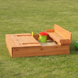 Sabbiera in legno per bambini con panchine