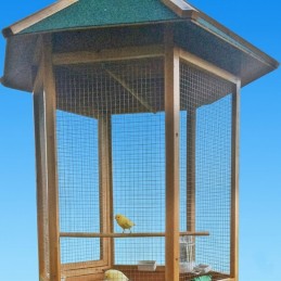 Voliera in legno da giardino per pappagalli con posatoi e trespoli