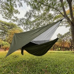 Amaca e tarp per outdoor, campeggio e trekking