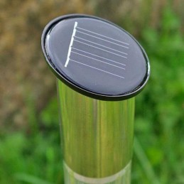 Lampada da giardino solare segnapasso