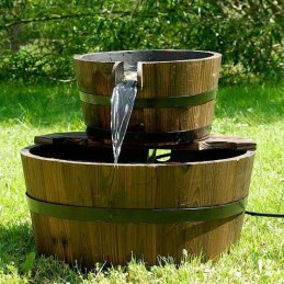 Fontana in legno da giardino con pompa acqua